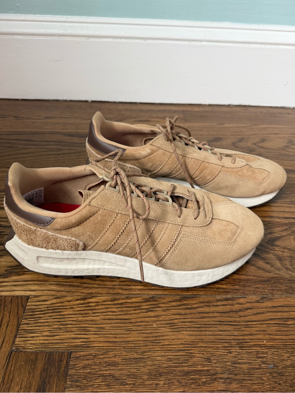 Adidas Originals Men’s Retropy E5 Casual Sneaker